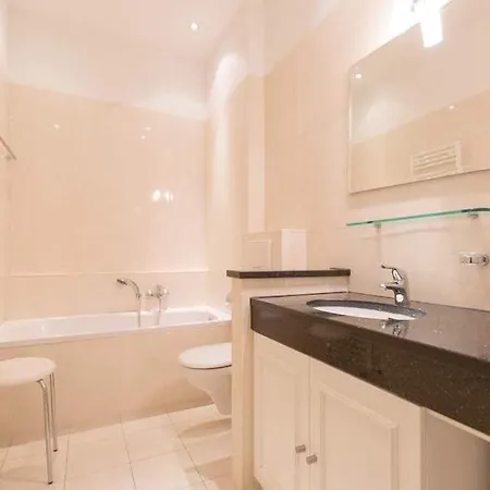 San Marino, App 7 Apartment